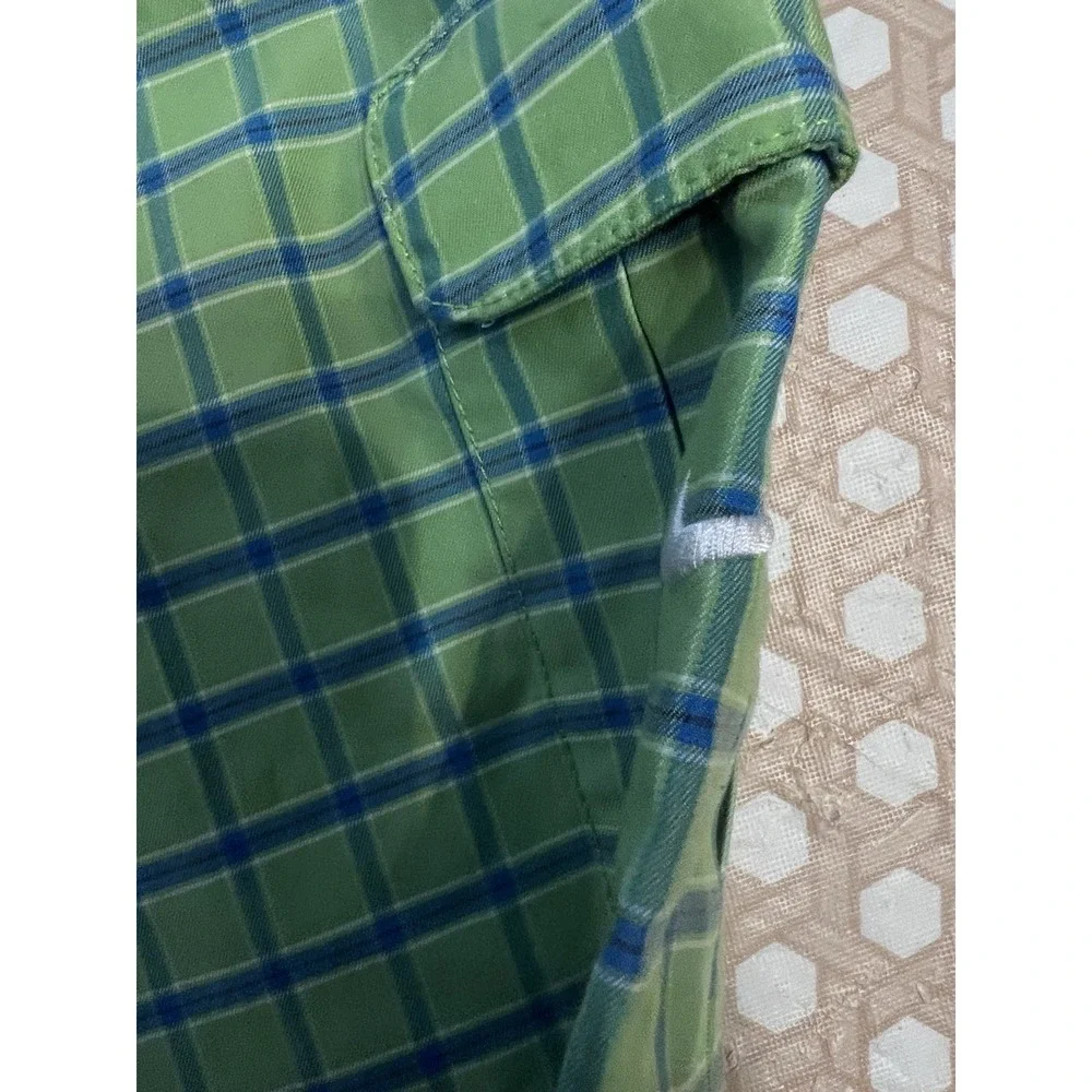 Nike  Golf Shorts Green Plaid  Adjustable Waist Boys Youth Size‎ Large